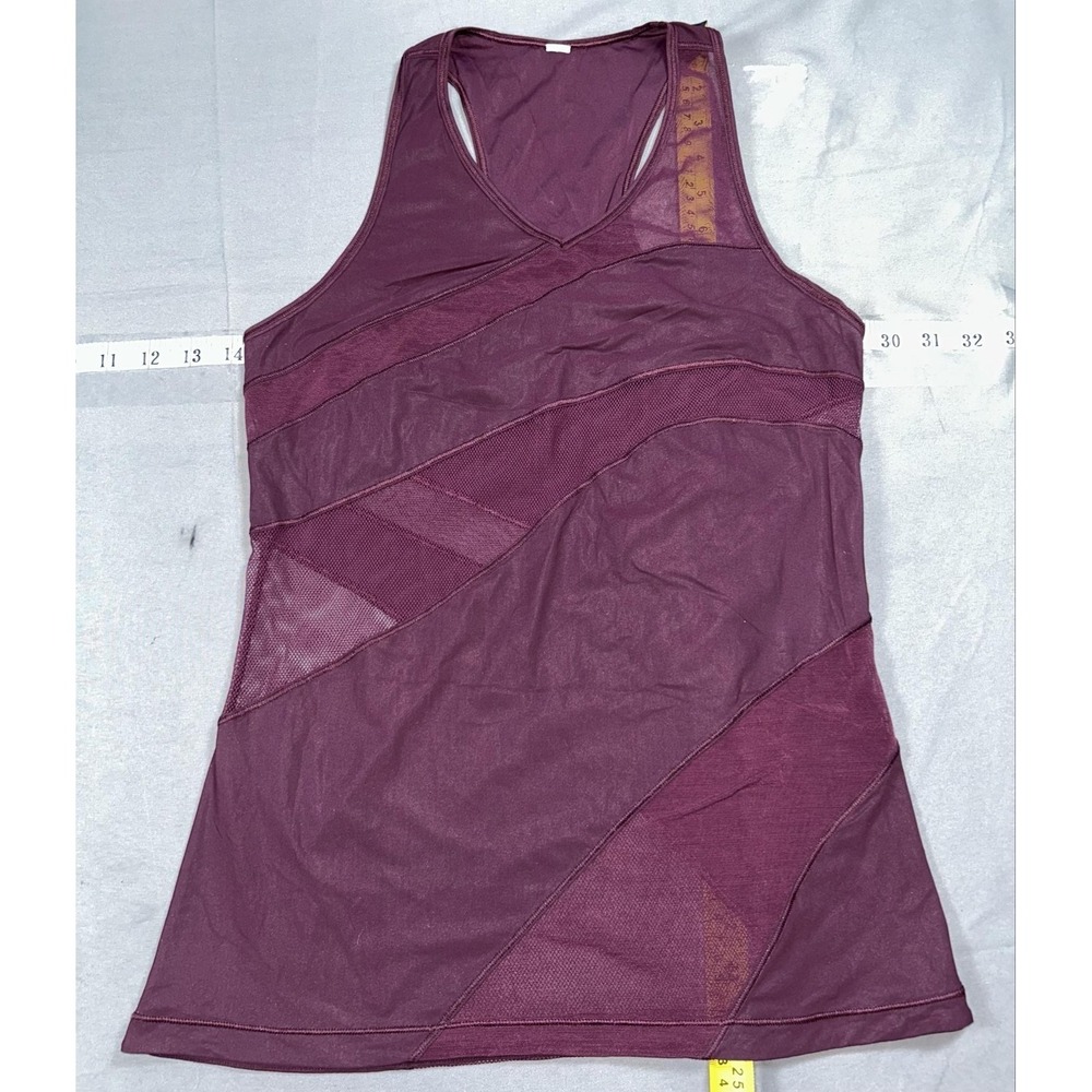 Lululemon Tank Top Womens Size 4 Purple Mesh V-Neck Racerback Running Yoga